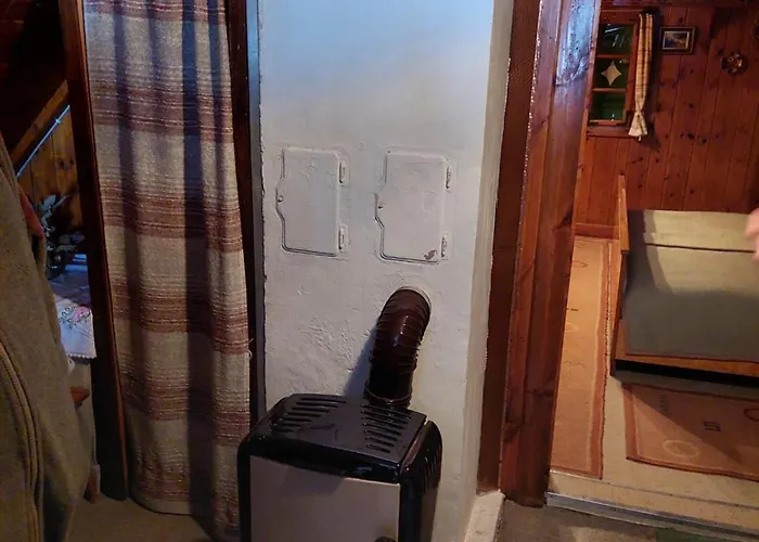 Almzeithuette Am Seeberg بيت للعطل